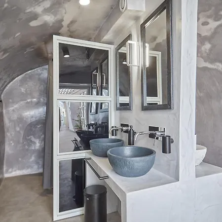 16 Auberge de jeunesse *